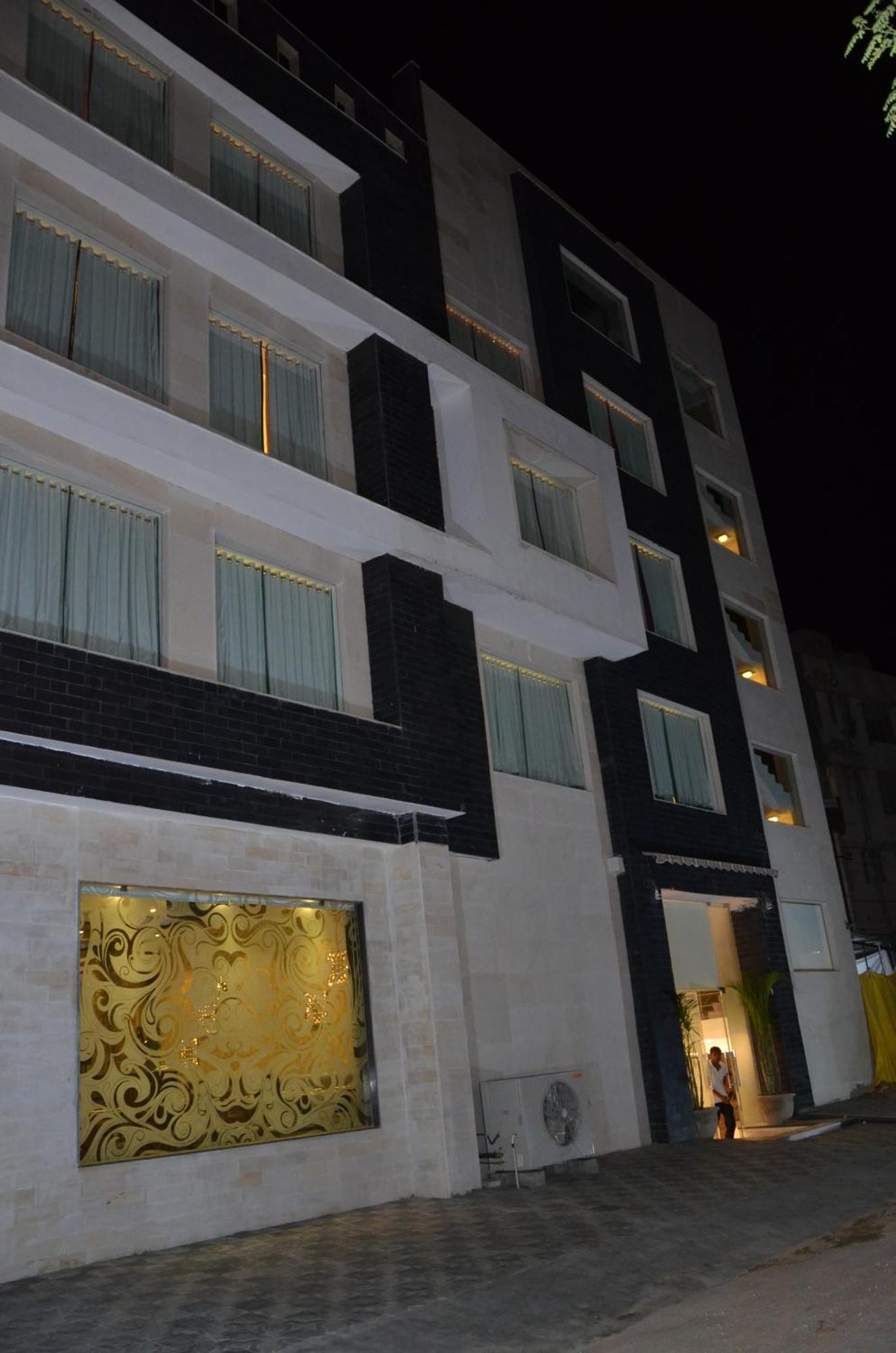 Hotel The Radiant Star Джайпур Екстериор снимка